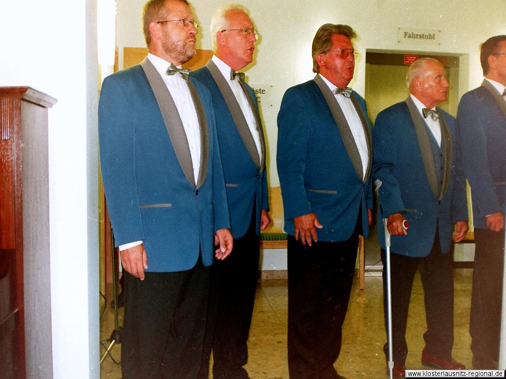 2002-10-4_Gesangsverein 2